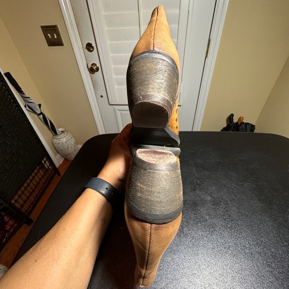 Kanna EU 36 brown star embossed ankle boot block heel almond toe - Picture 7 of 11